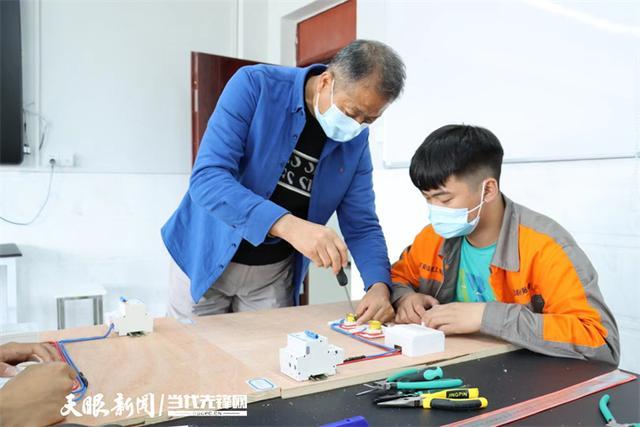 「東西部協作」跨越千里來幫扶 為正安職業教育注入新鮮血液——珠海